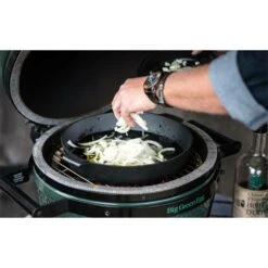 BIG GREEN EGG - Sauteuse En Fonte Big Green Egg 2XL/XL/L -Boutique Jardin Extérieur 644acecad29db3.39976712