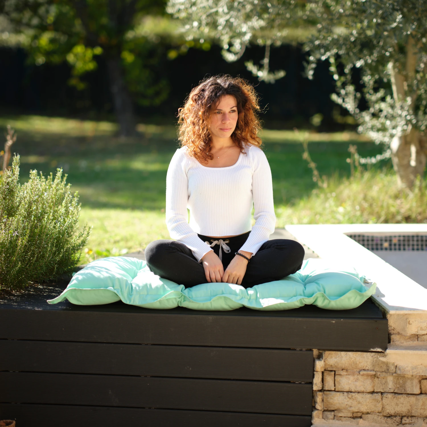 Coussin Capitonné Confort Intérieur Extérieur 120x60cm - Vert Mint 2 Coussin Capitonné Confort Intérieur Extérieur 120x60cm - Vert Mint – Image 2